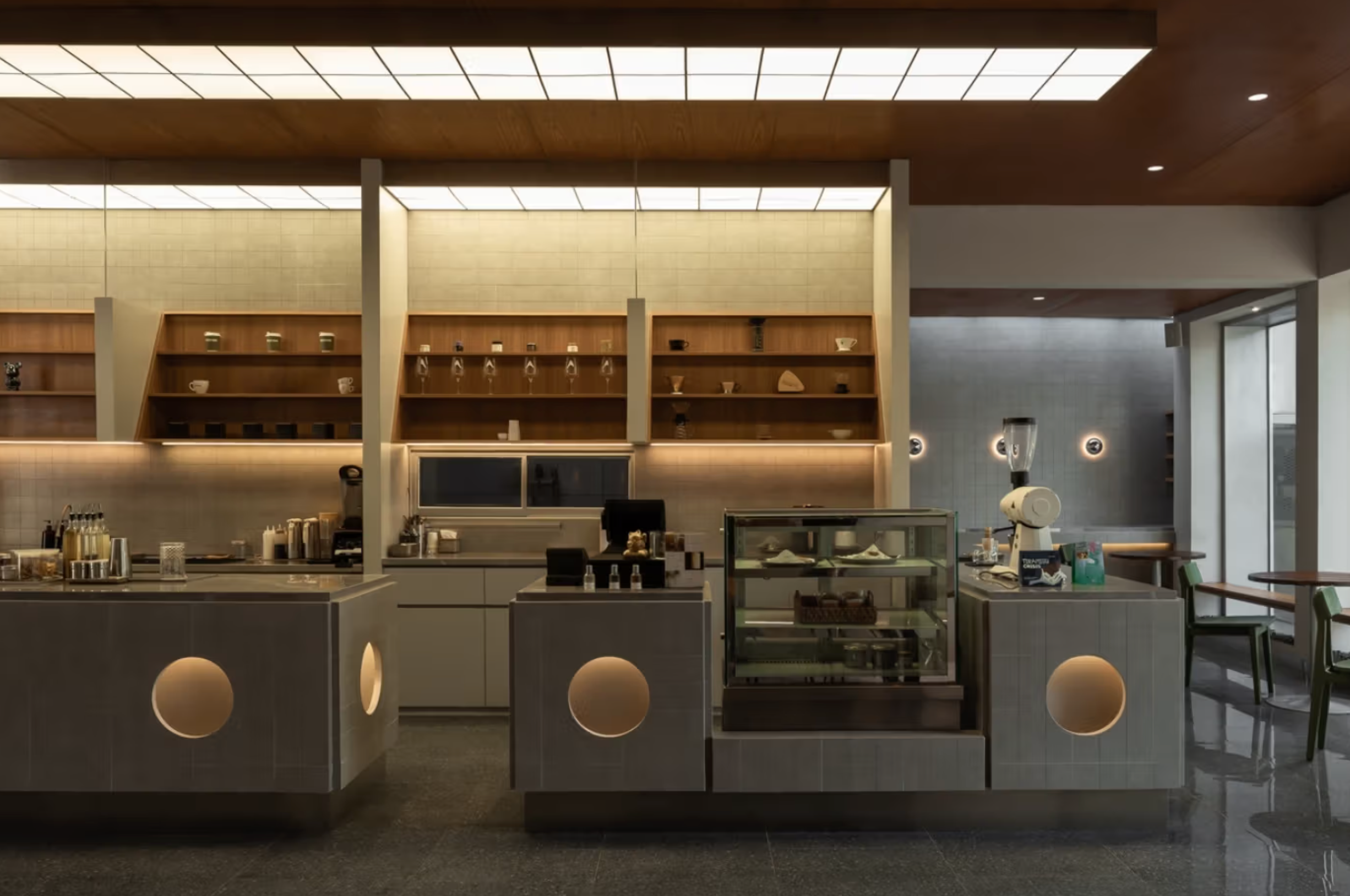 Simpul Studio Transforms Hibrew Coffee & Cuisine into a Contemporary Oasis of Indoor–Outdoor Harmony