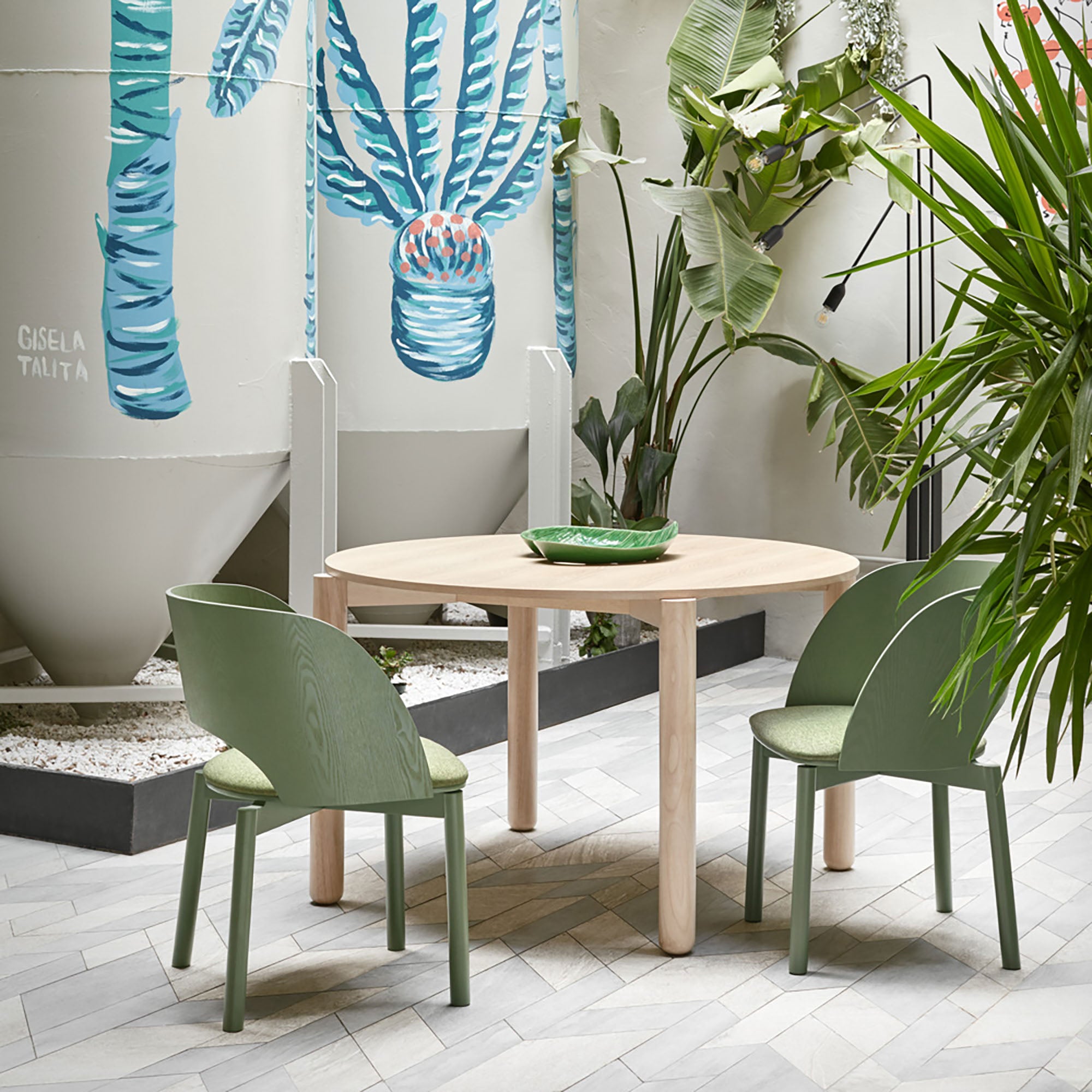 Round Table Atlas 120Cm Light Natural