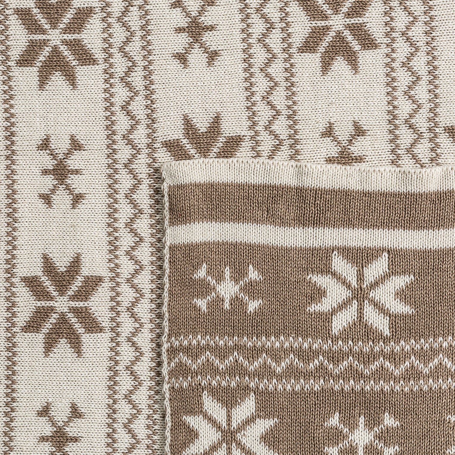 SNOW PLAID
