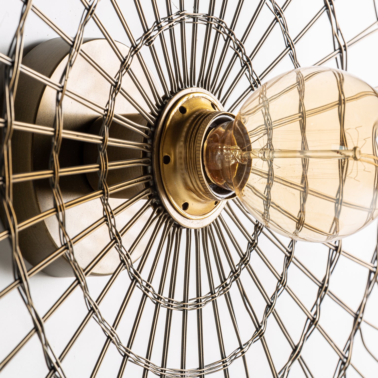 WALL LAMP