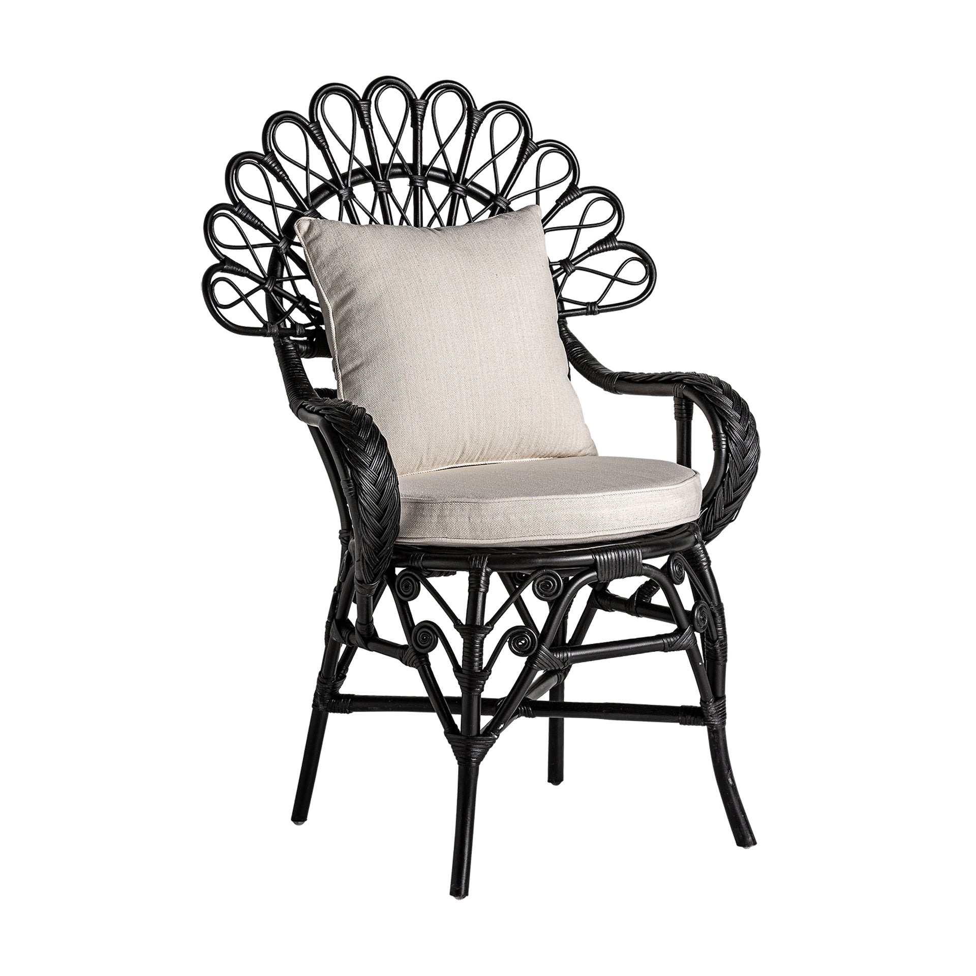 NULVI ARMCHAIR