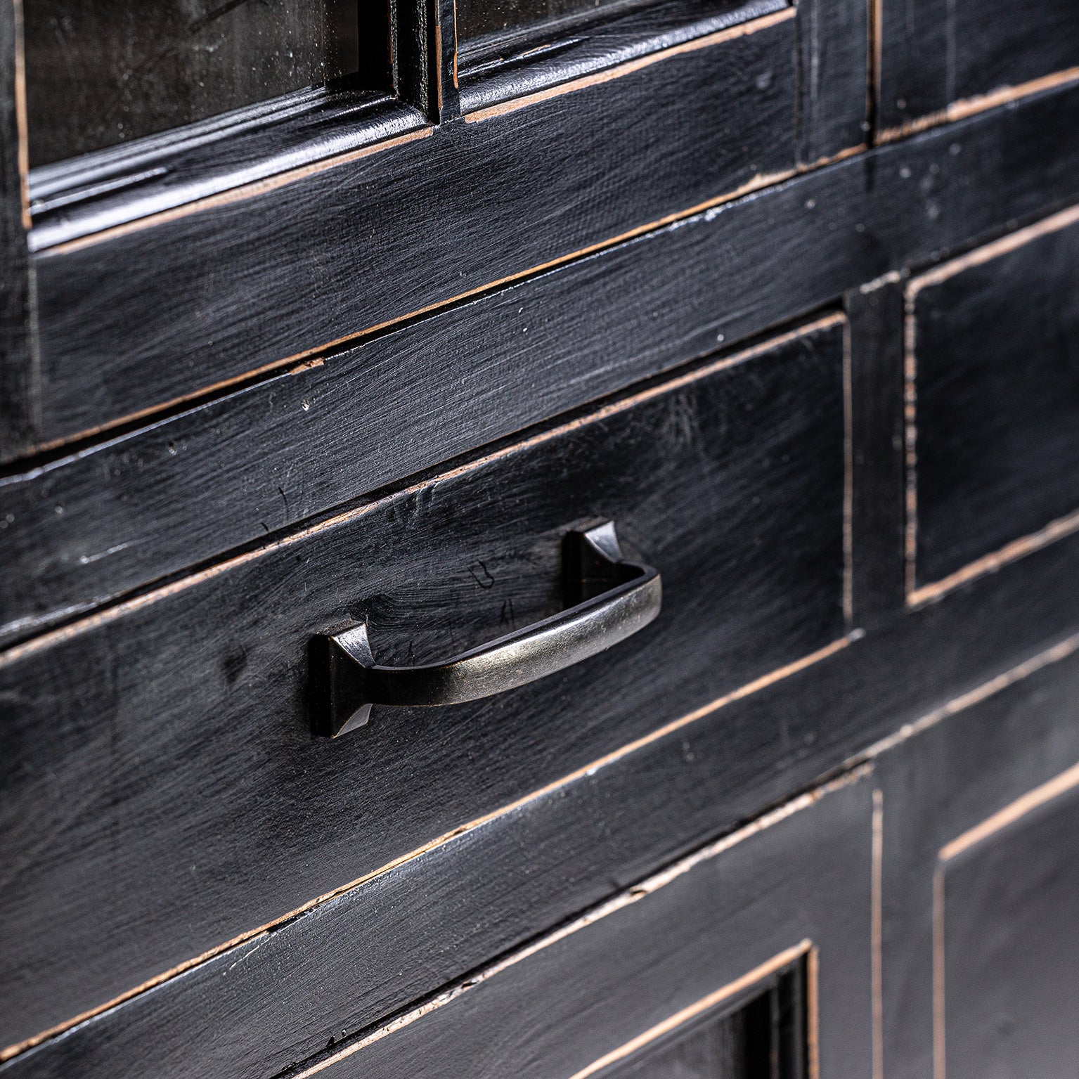 ZENICA GLASS CABINET