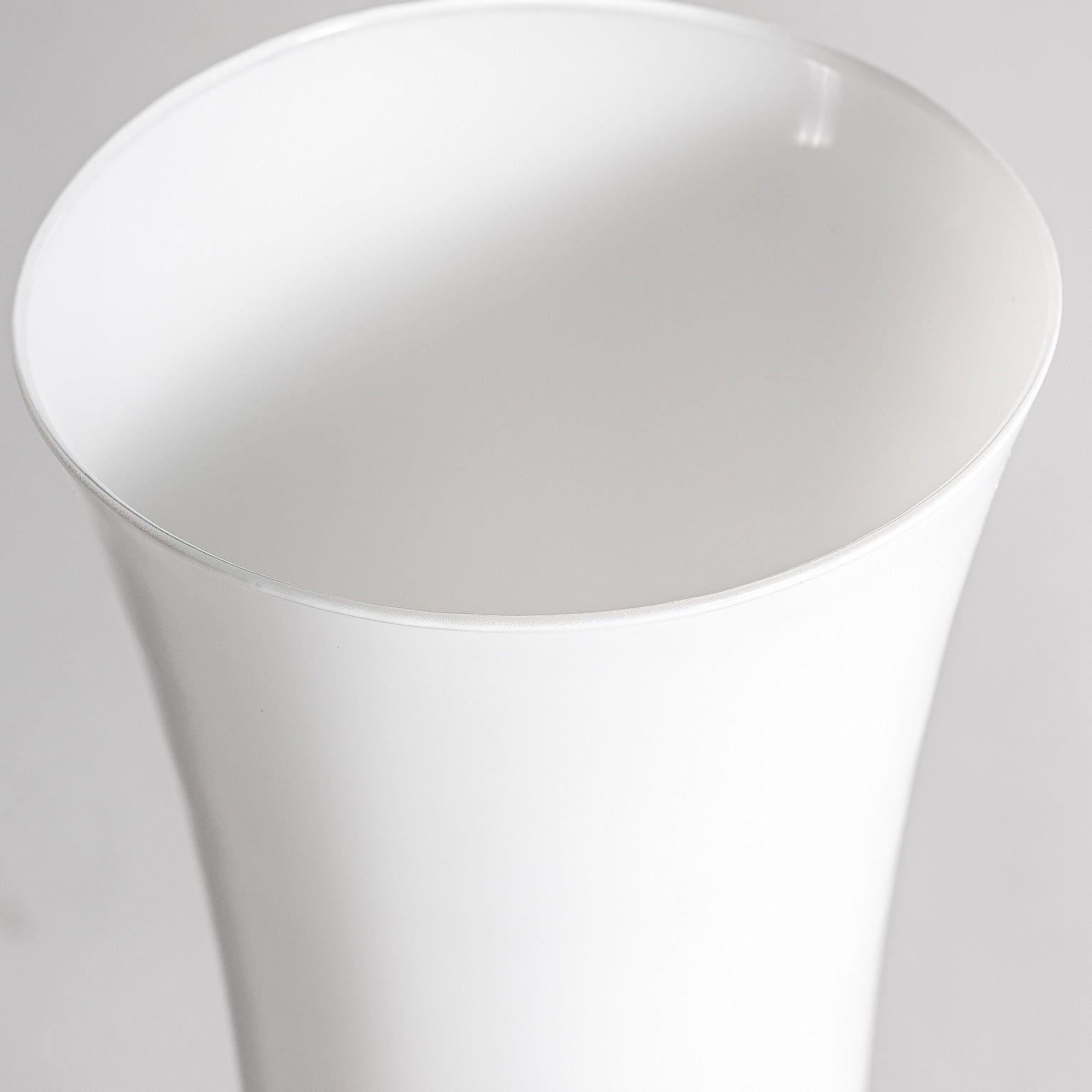 DONET VASE