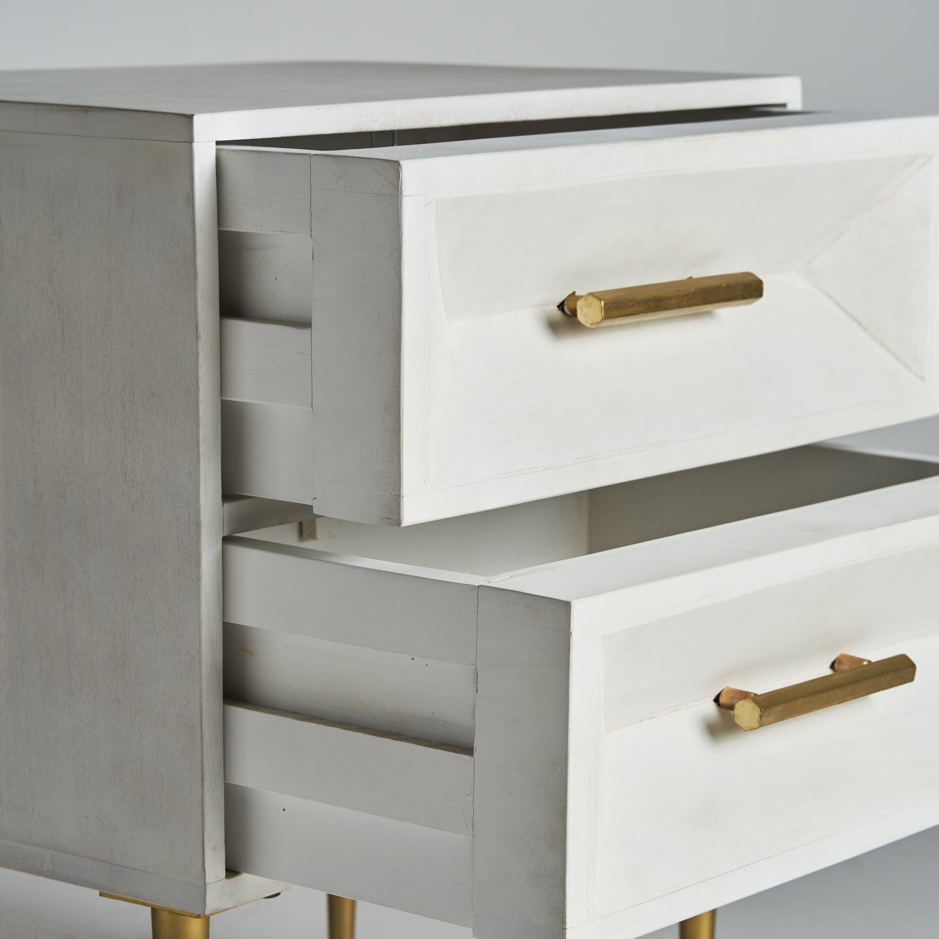 KEMPTEN BEDSIDE TABLE