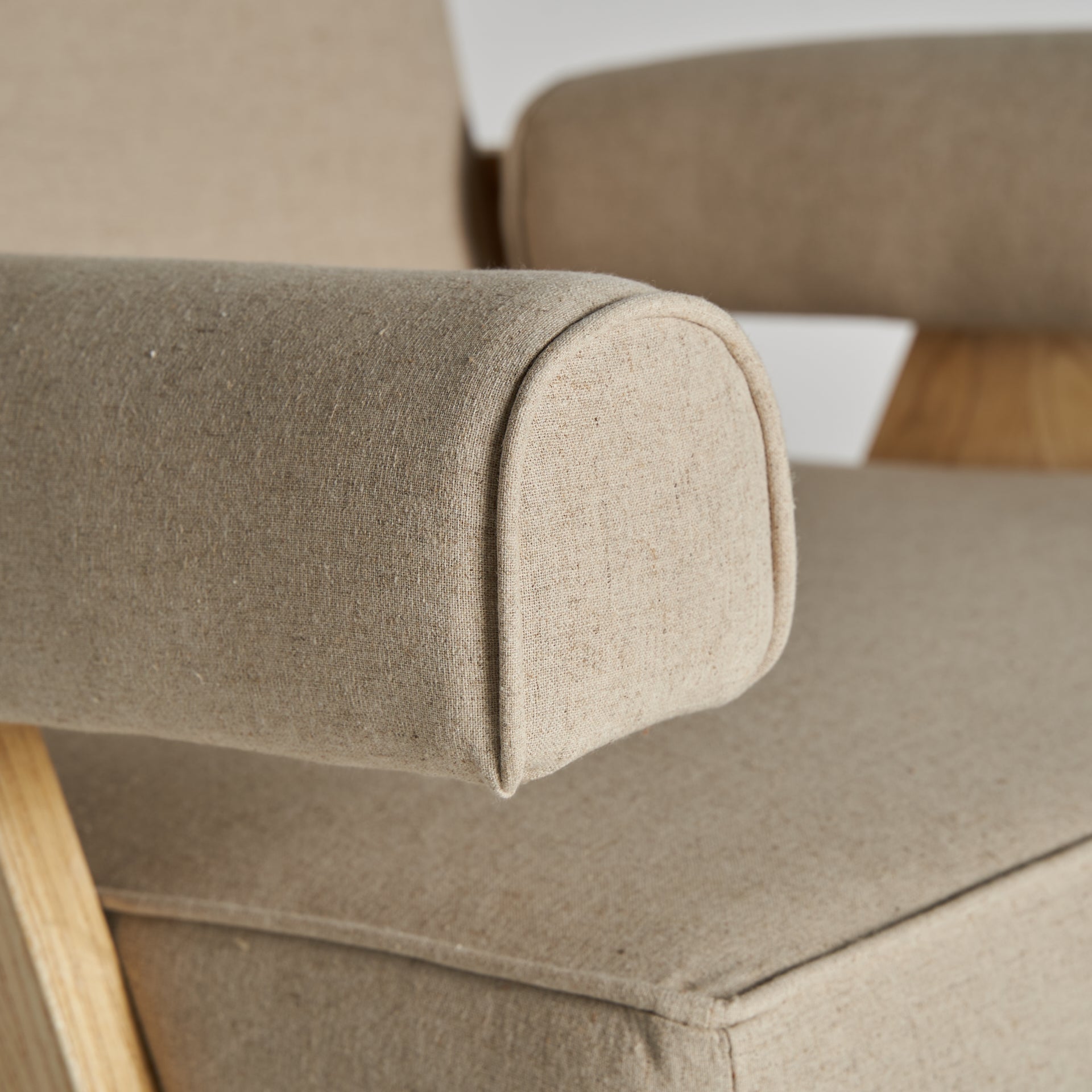 JONEN ARMCHAIR