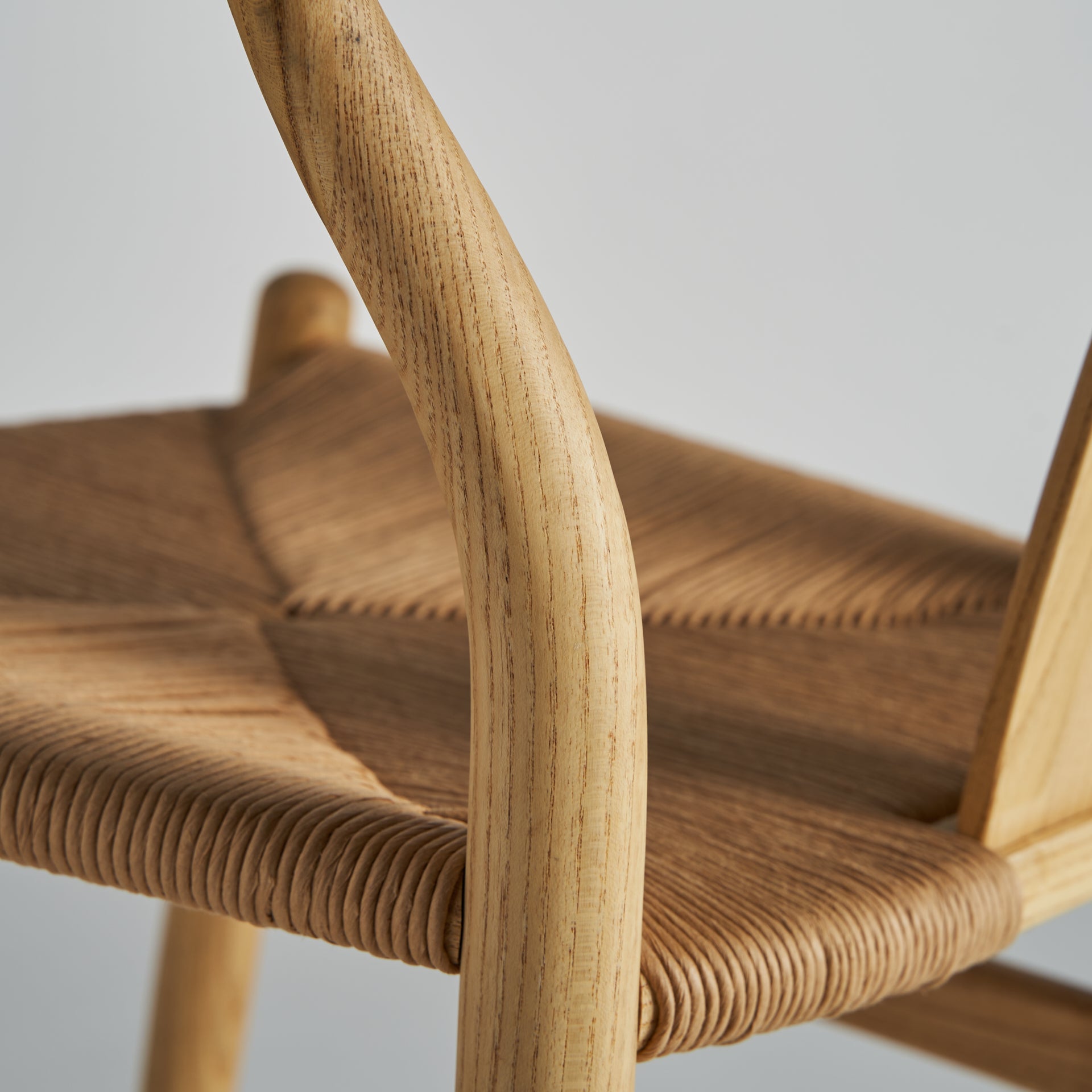 WISHBONE CHAIR