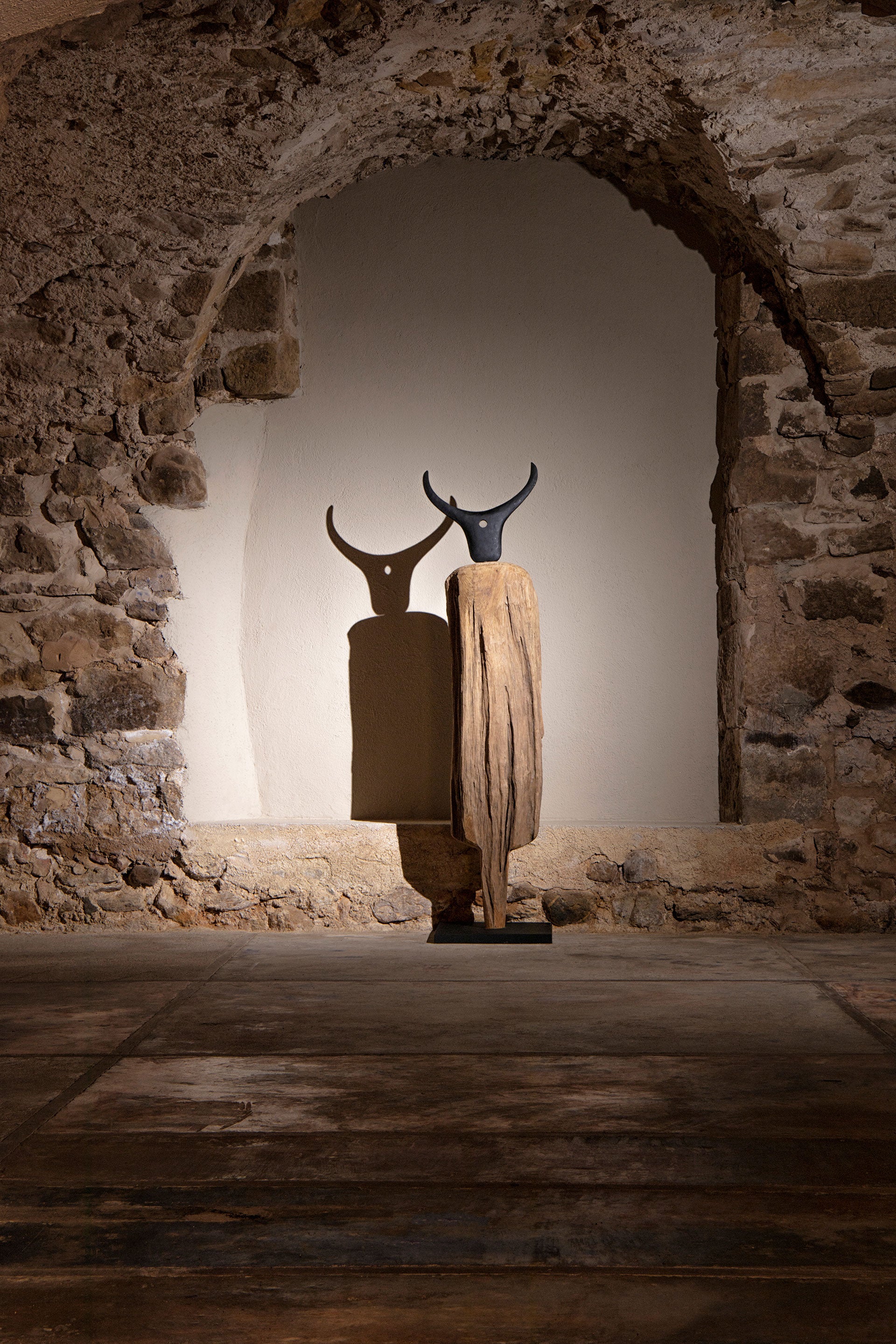 ANUKET SCULPTURE