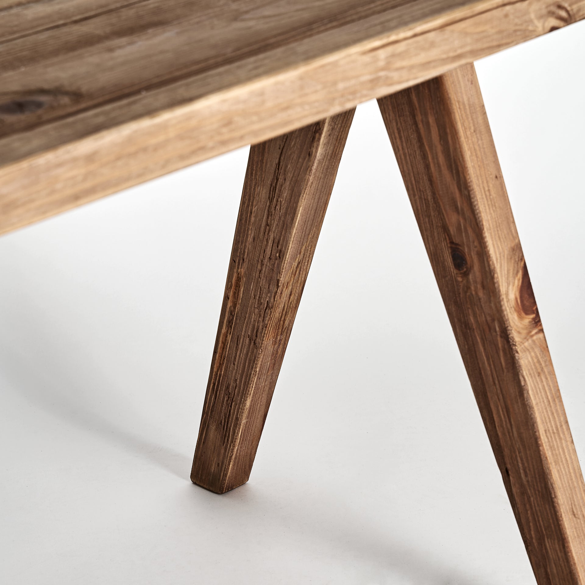 CRISSEY DESK