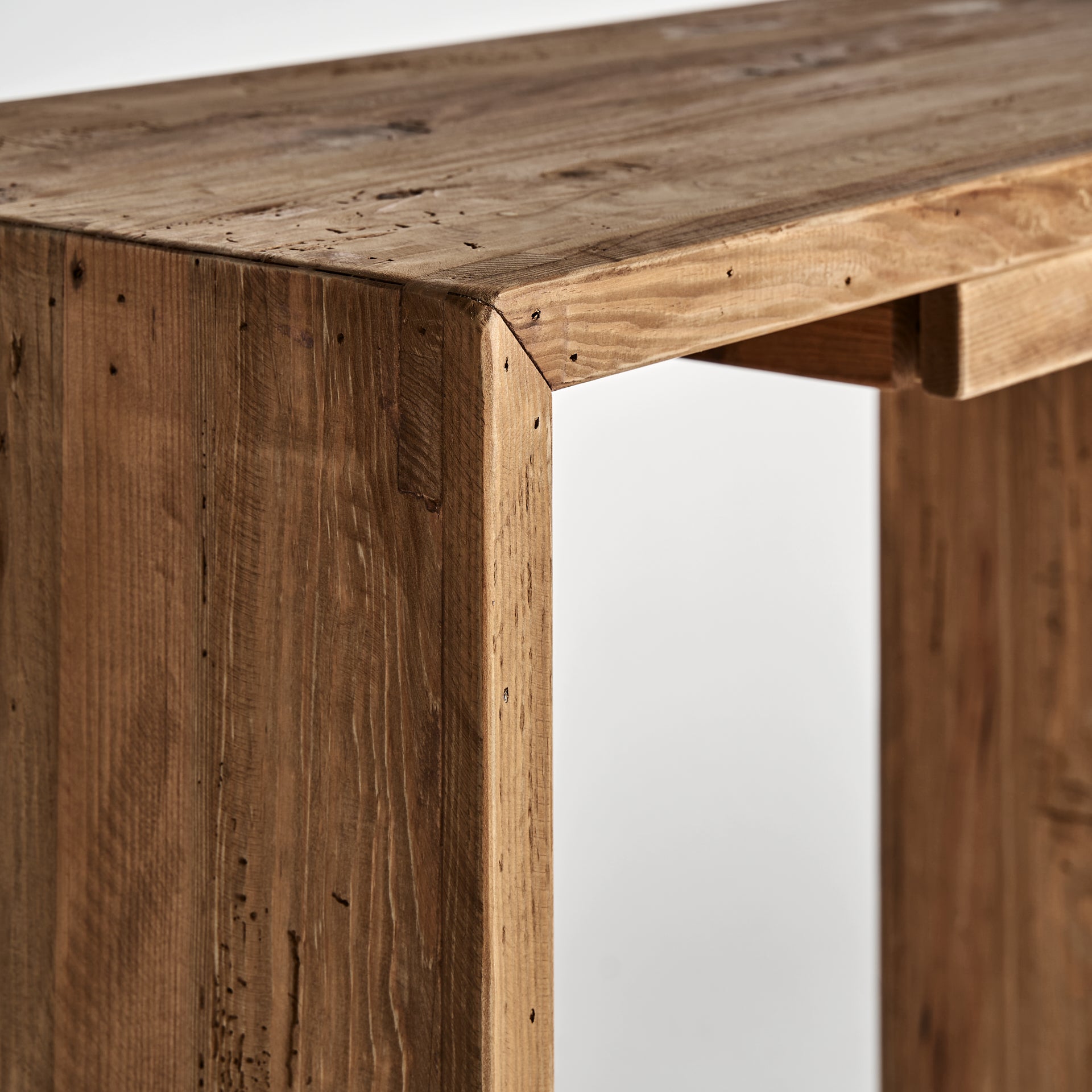 CRISSEY DESK