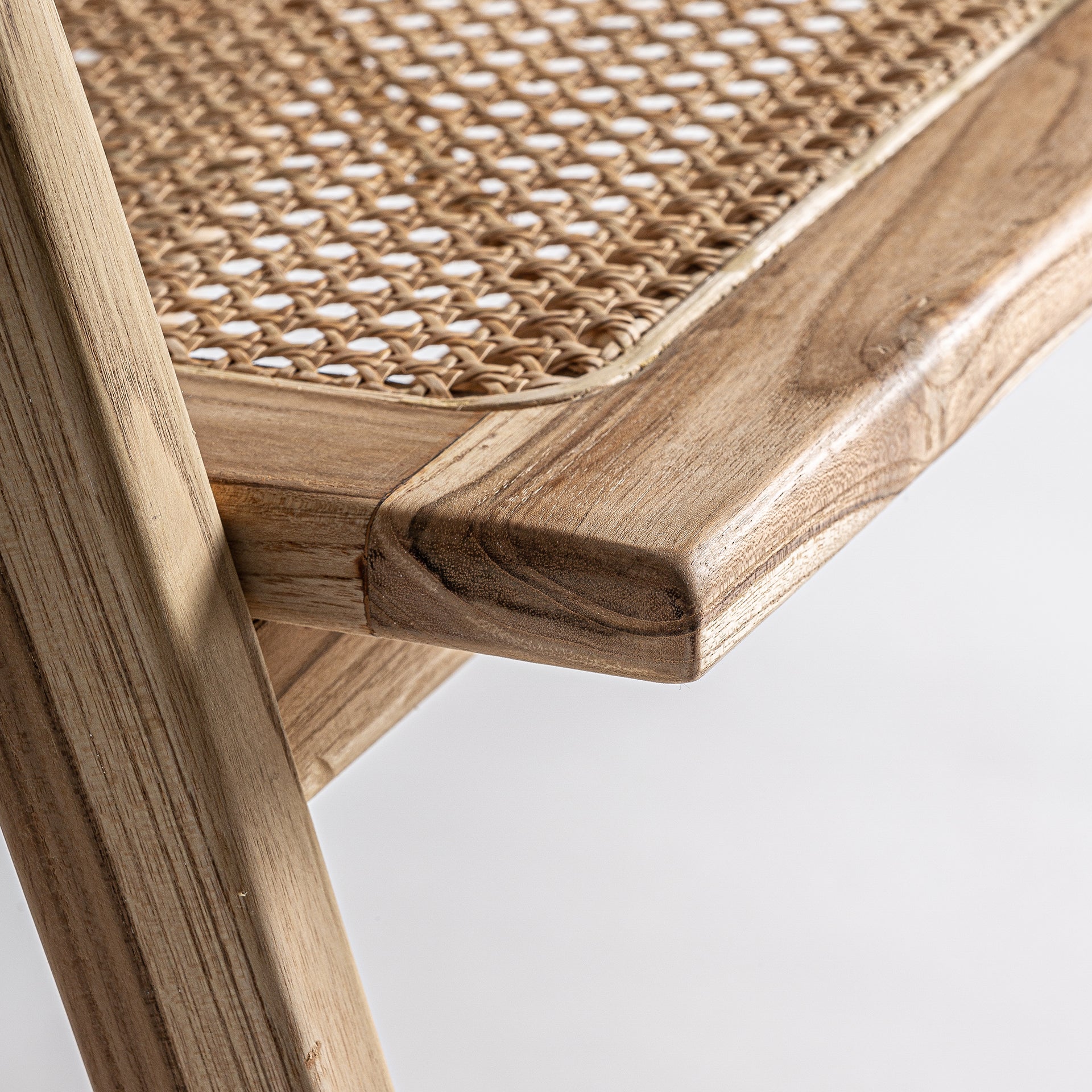 EANE CHAIR