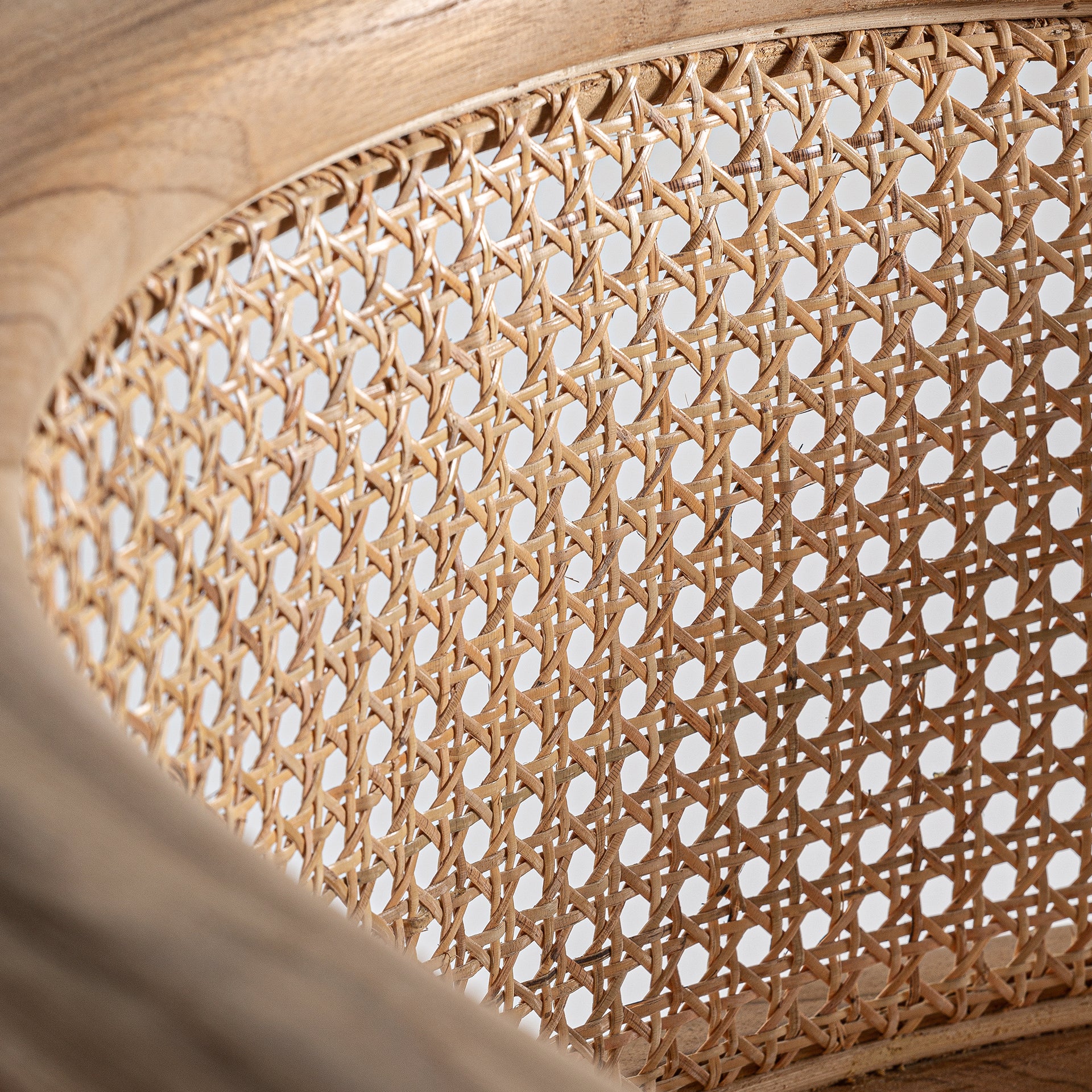 EANE CHAIR