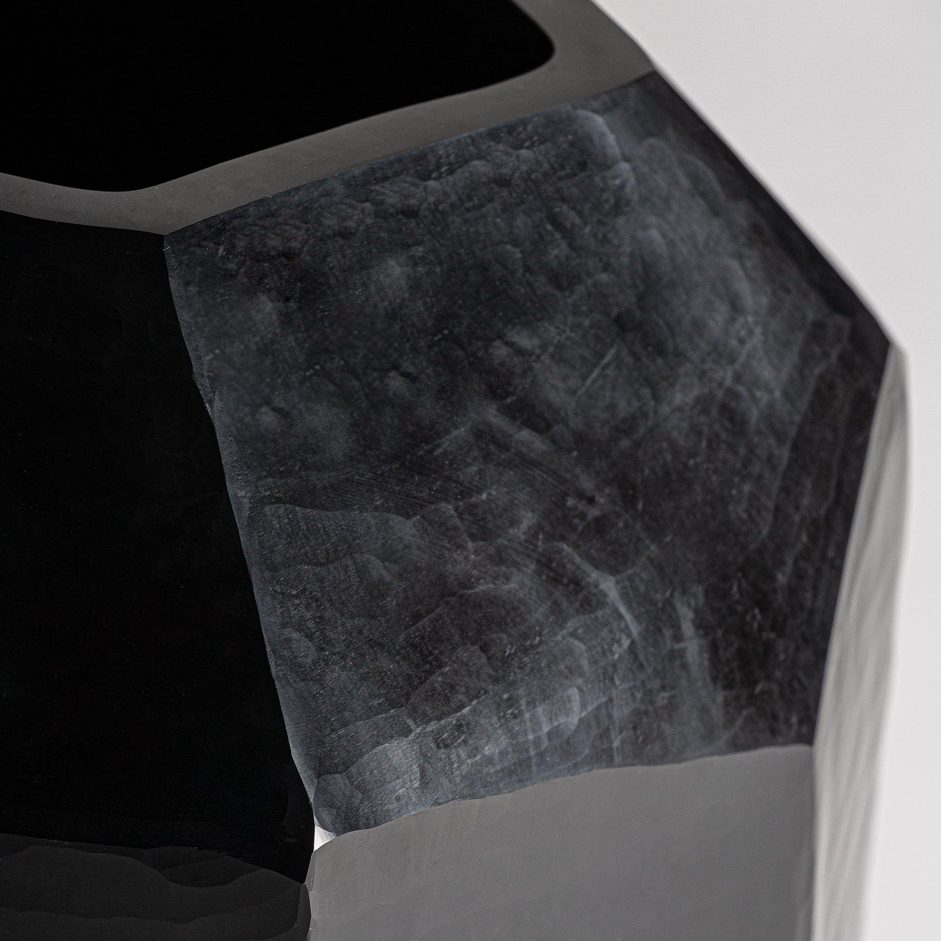 GALEO VASE