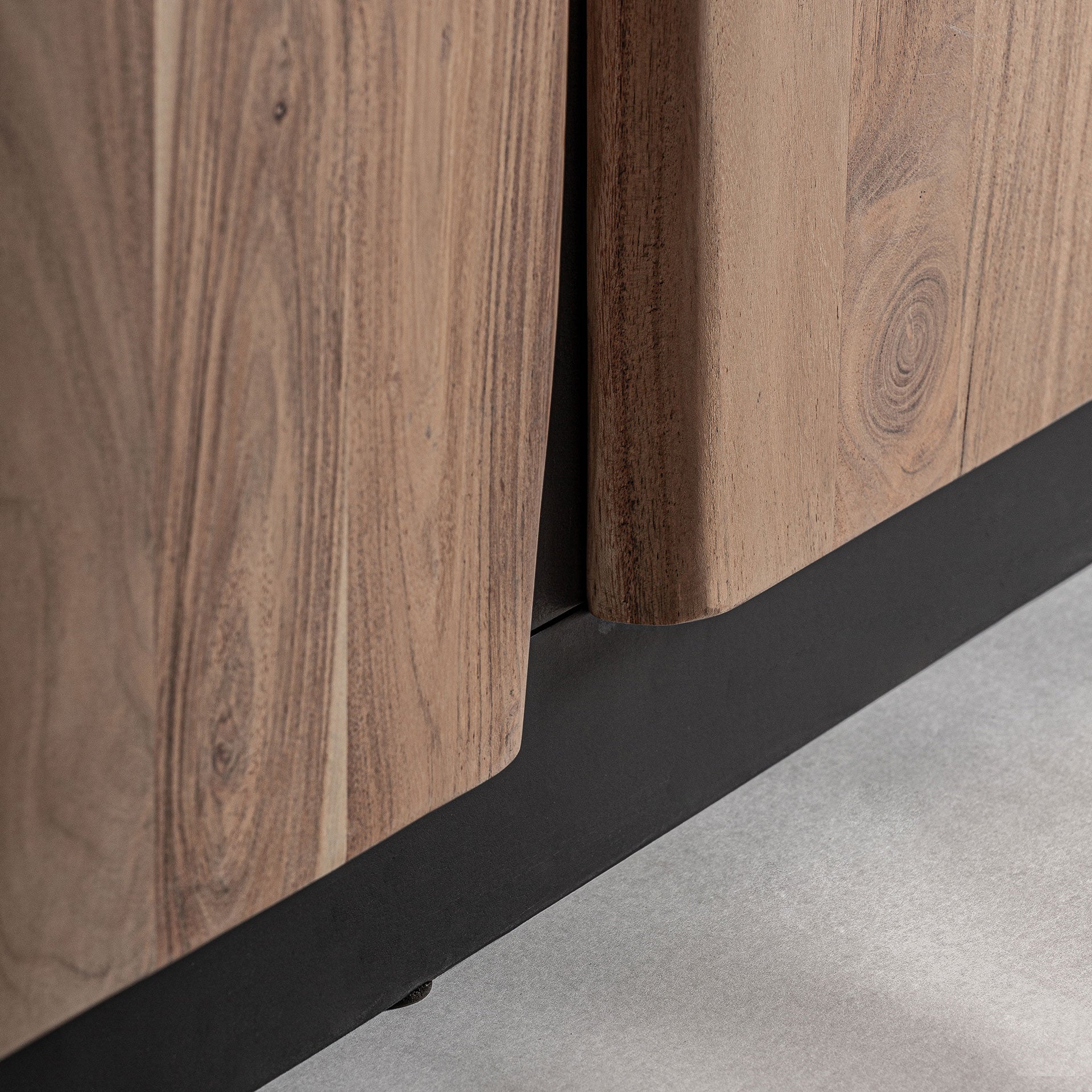 KERKEN SIDEBOARD