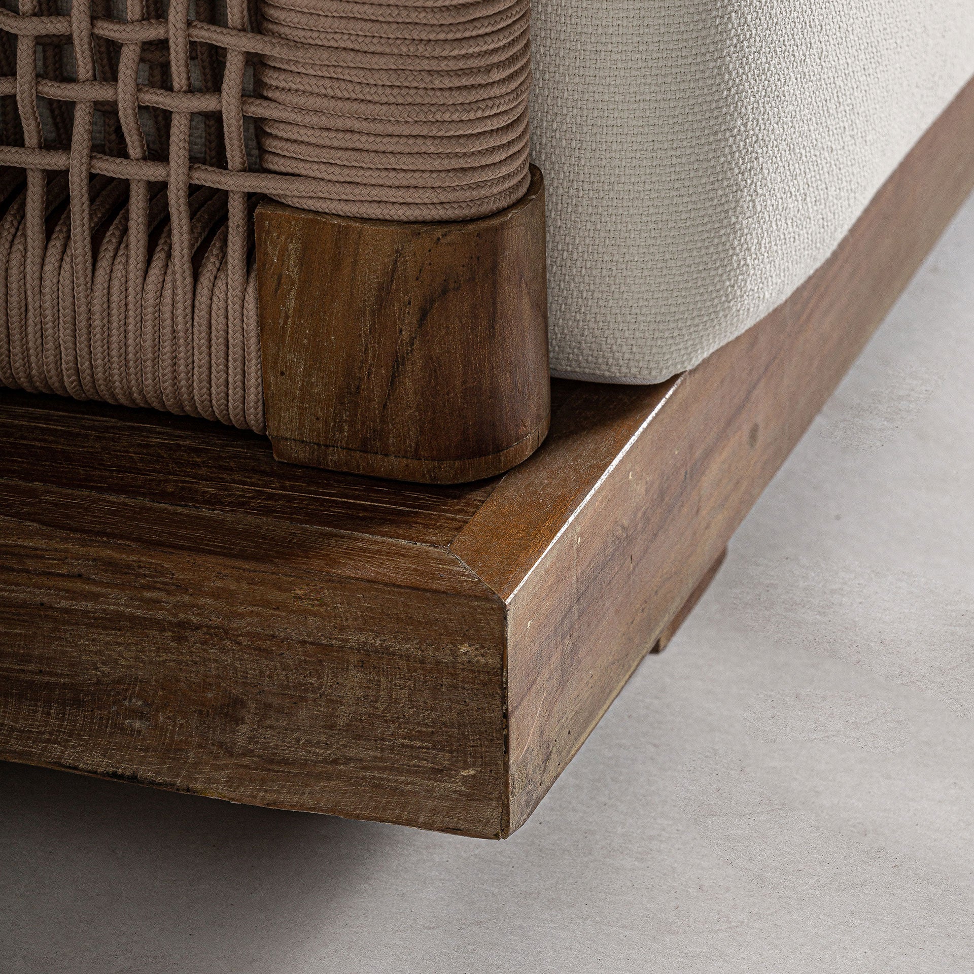 Soffa Trena Railway Wood Sofa