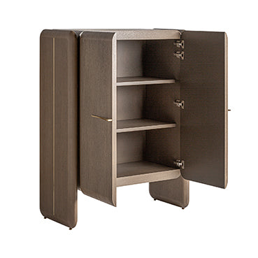 USSEL WARDROBE