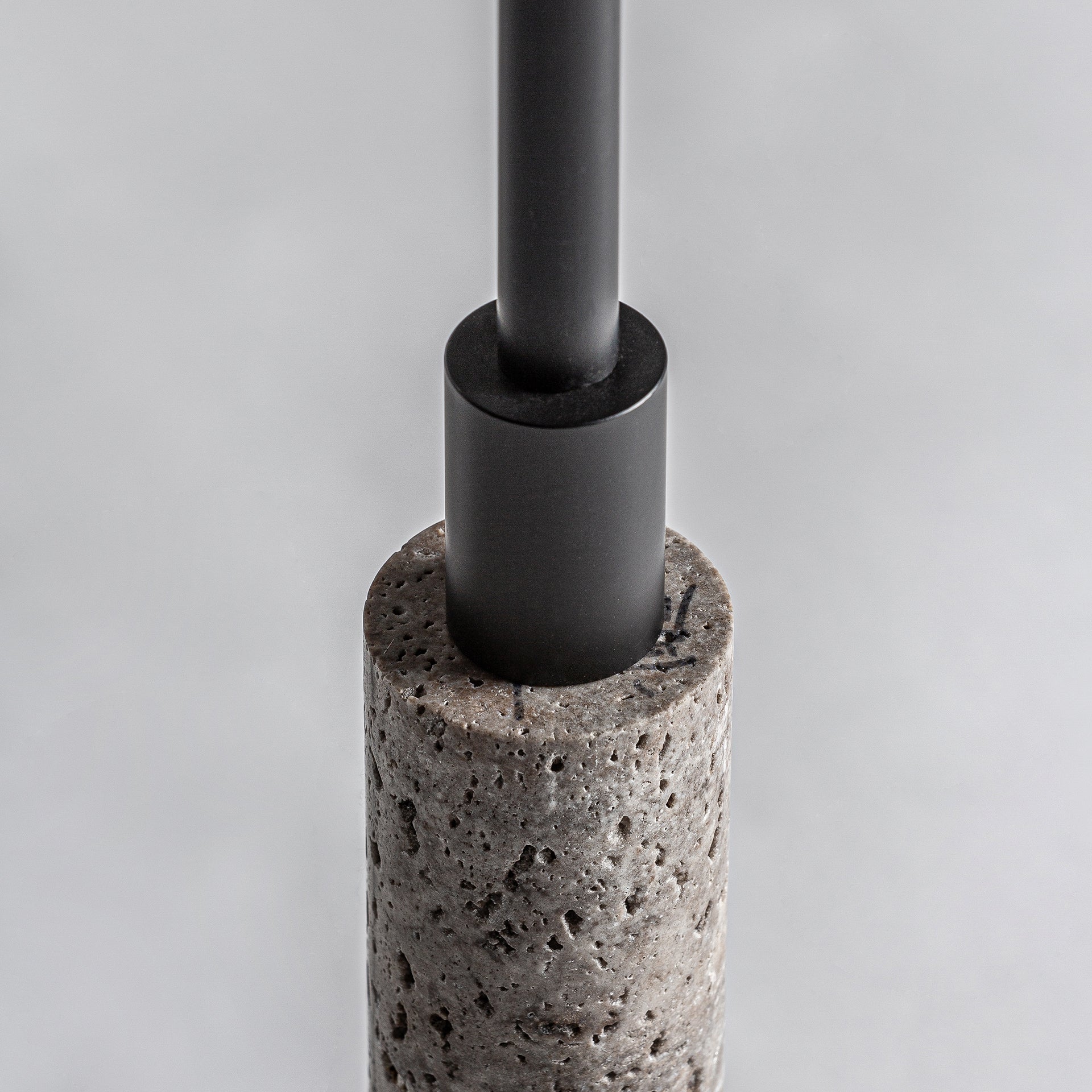 ATLAS FLOOR LAMP