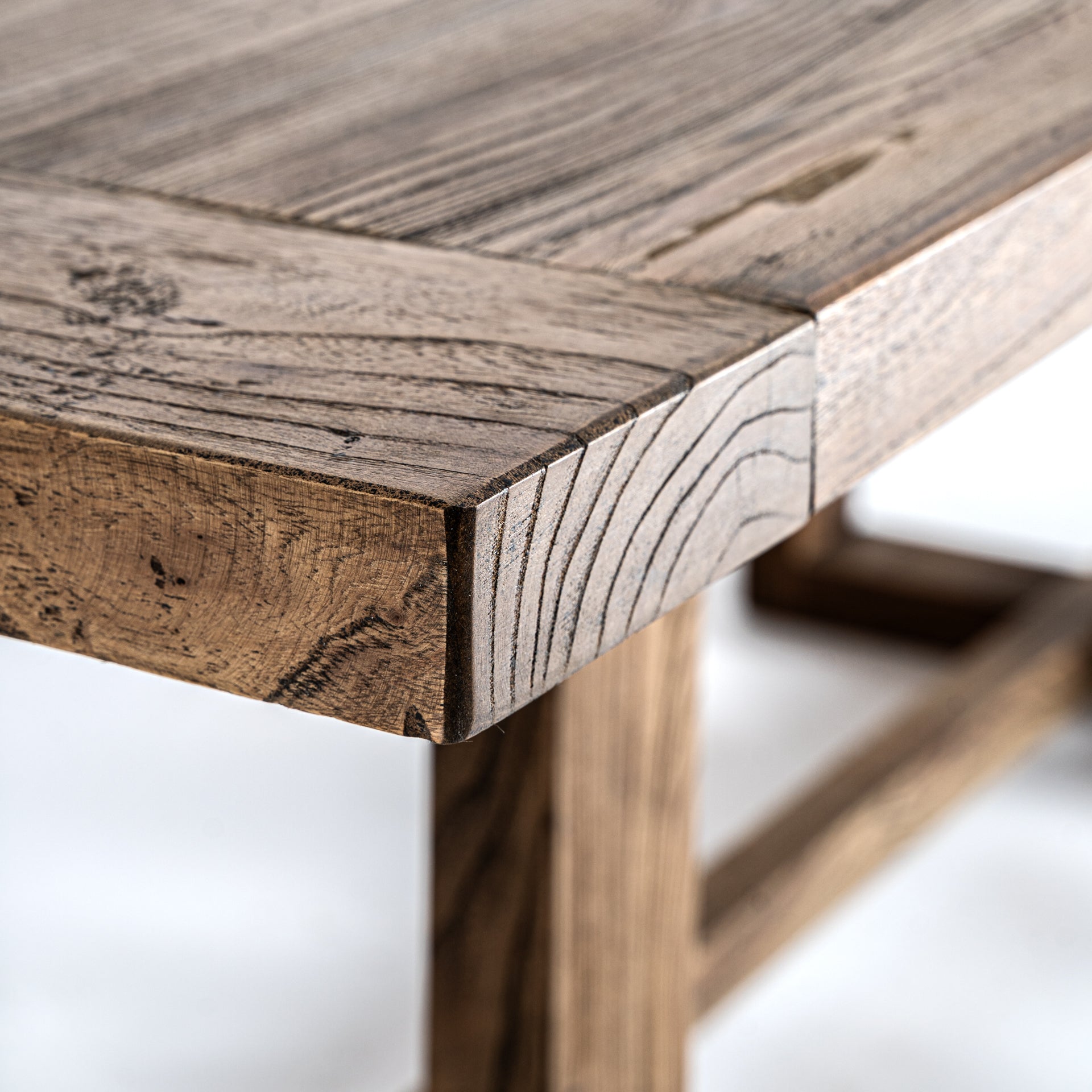 BJÖRKHEM Dining Table