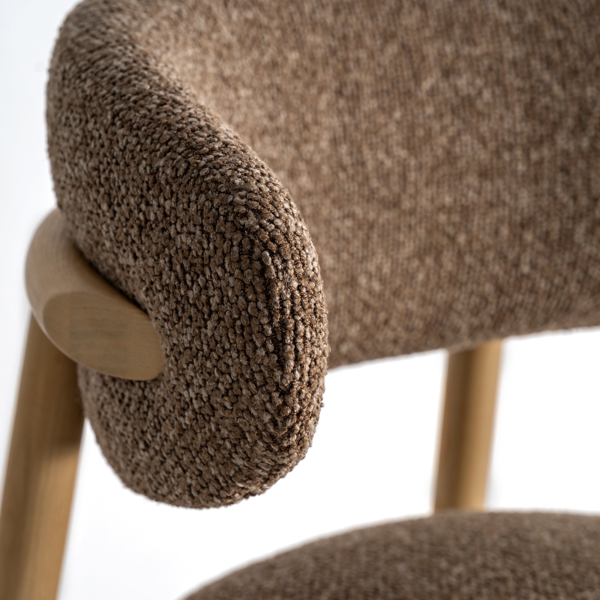 Pall Erlec Ash Wood Stool