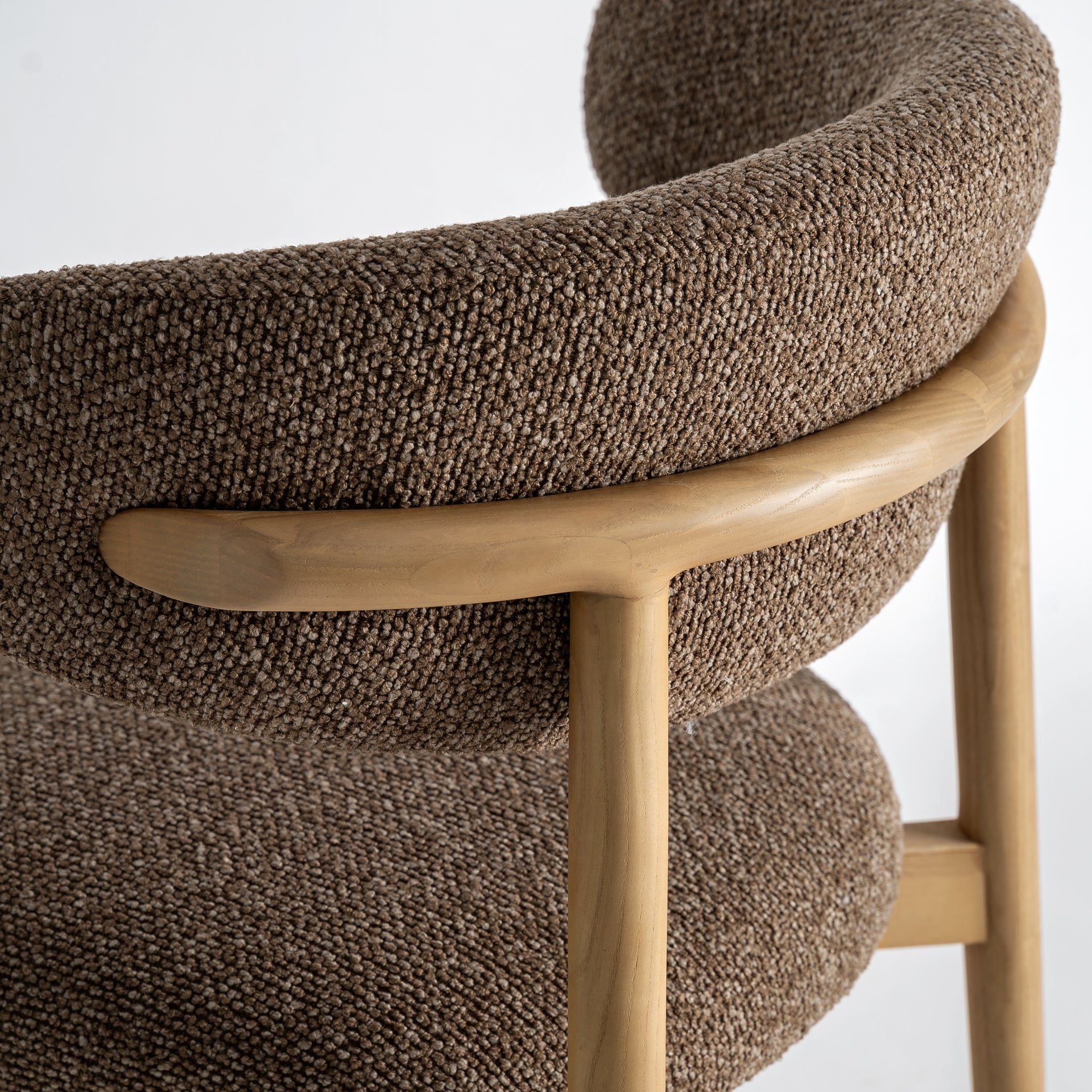 Pall Erlec Ash Wood Stool