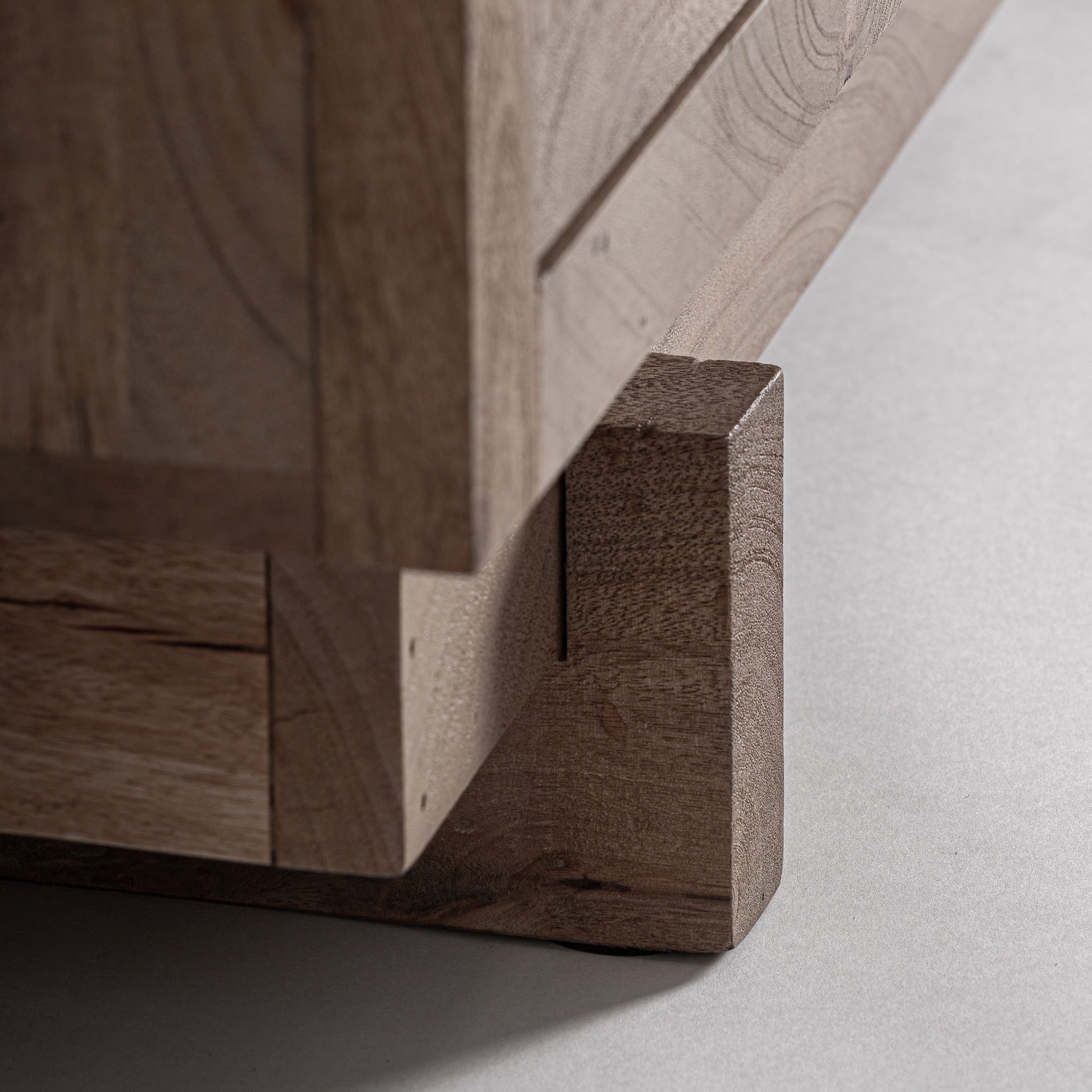 GABIA SIDEBOARD