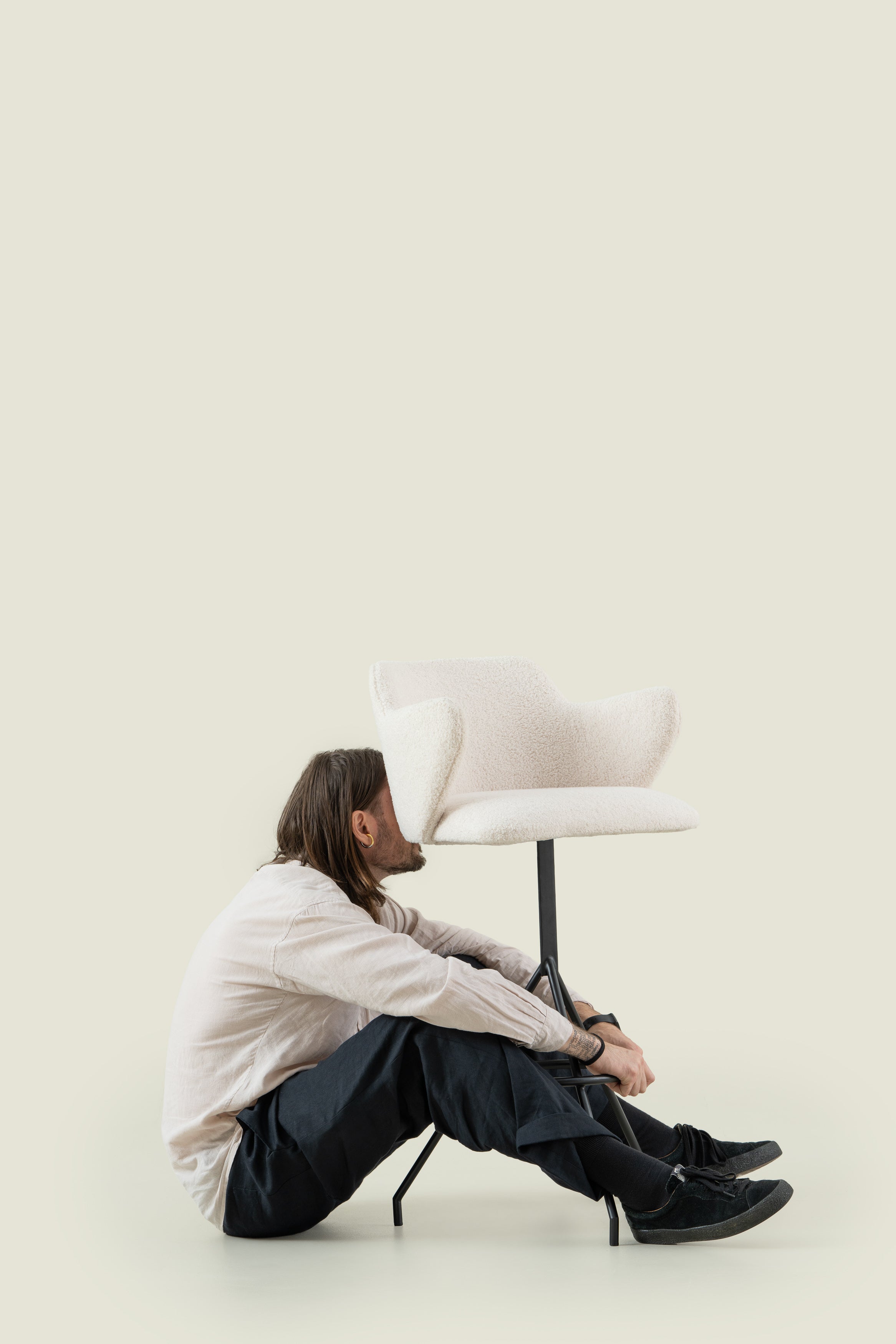 OXYQ Bar Chair – A Love Letter to Minimalism