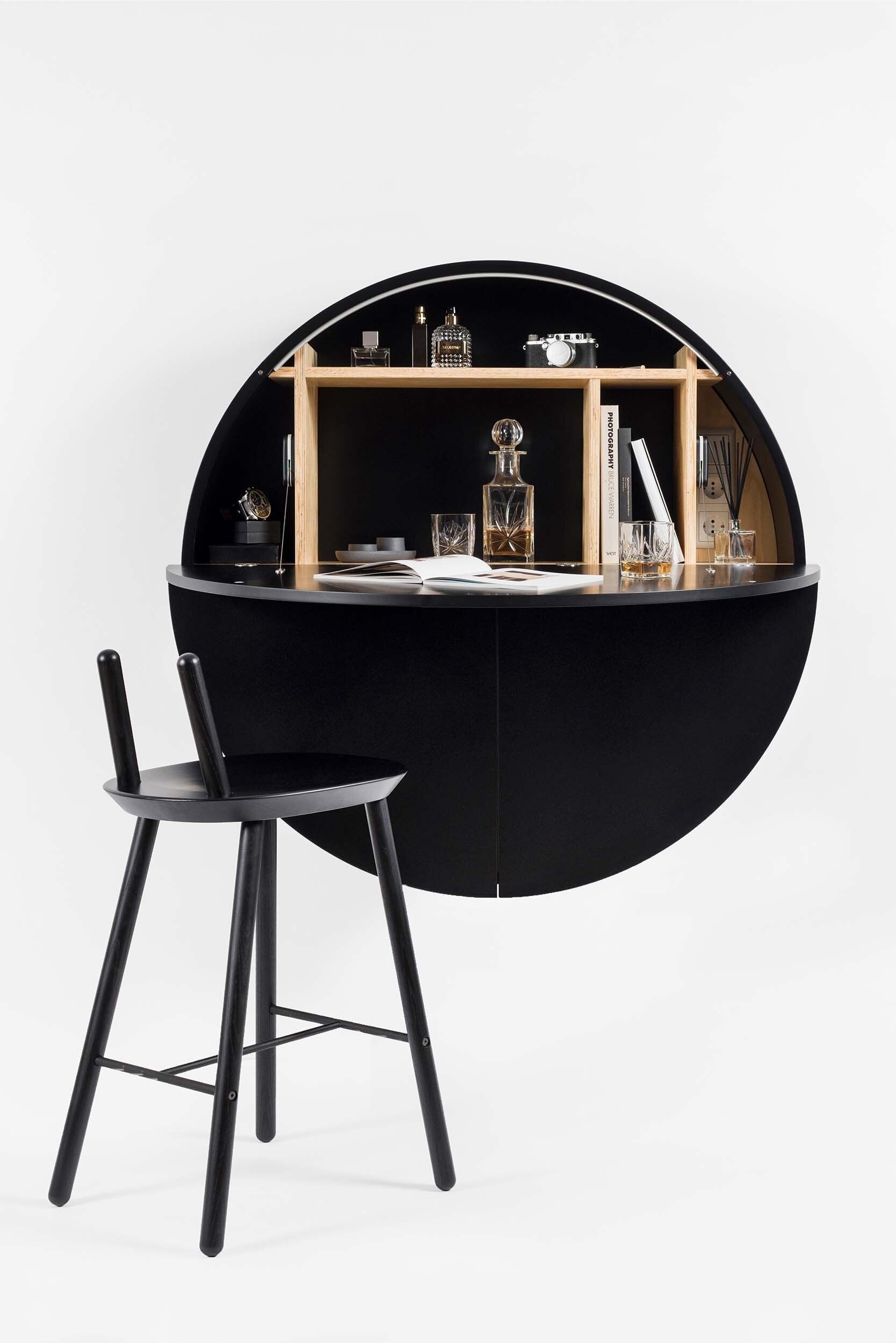 Wall Mounted Desk Multifunctional Pill