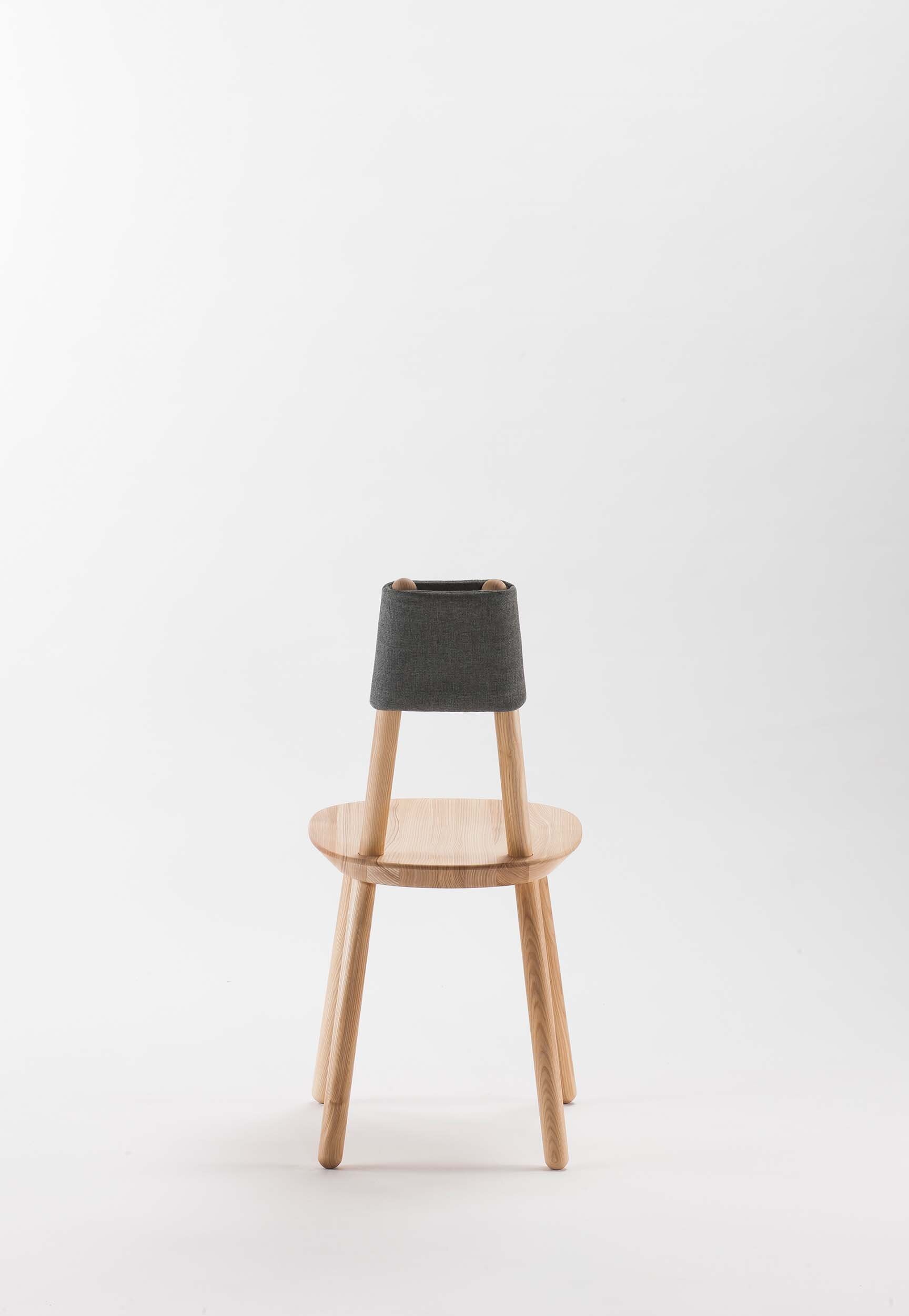 Naïve Dining Chair in Natural Ash