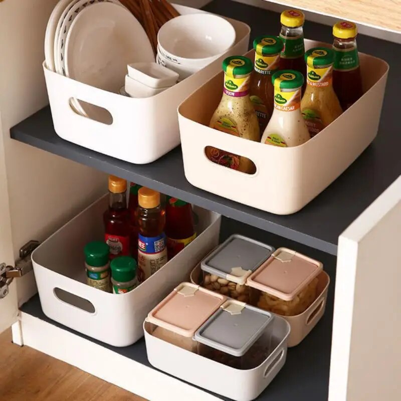 SkandiShop S/M/L Plastic Storage Box Kitchen Sundries Storage Baskets With Handle