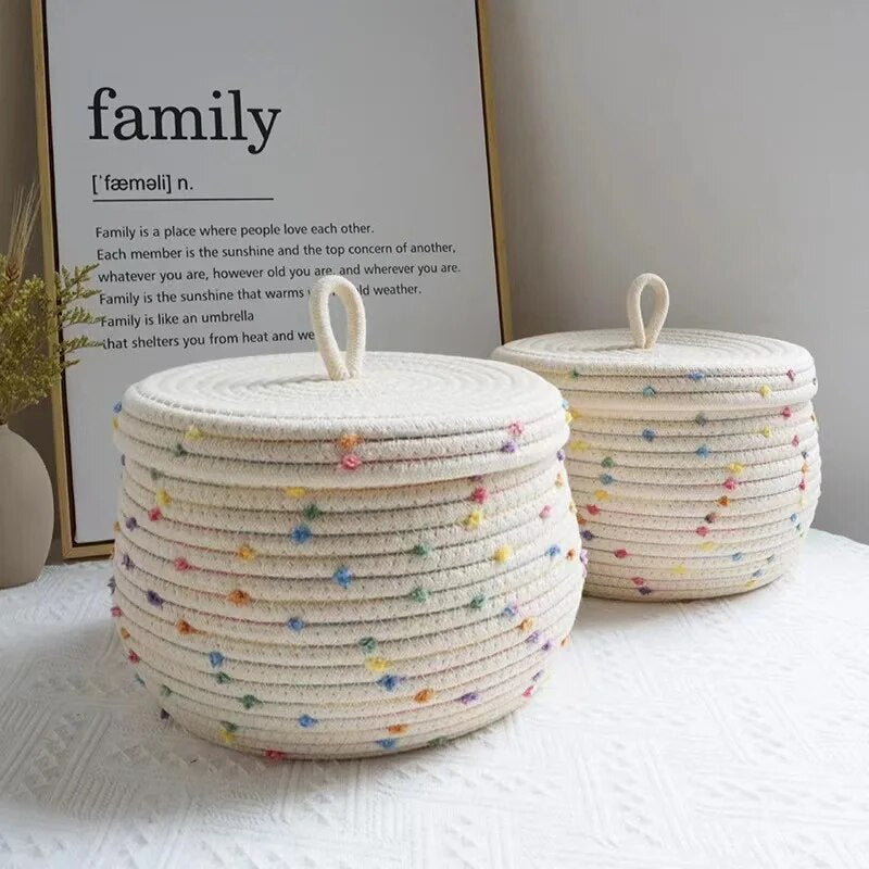 SkandiShop Cotton rope storage basket with lid