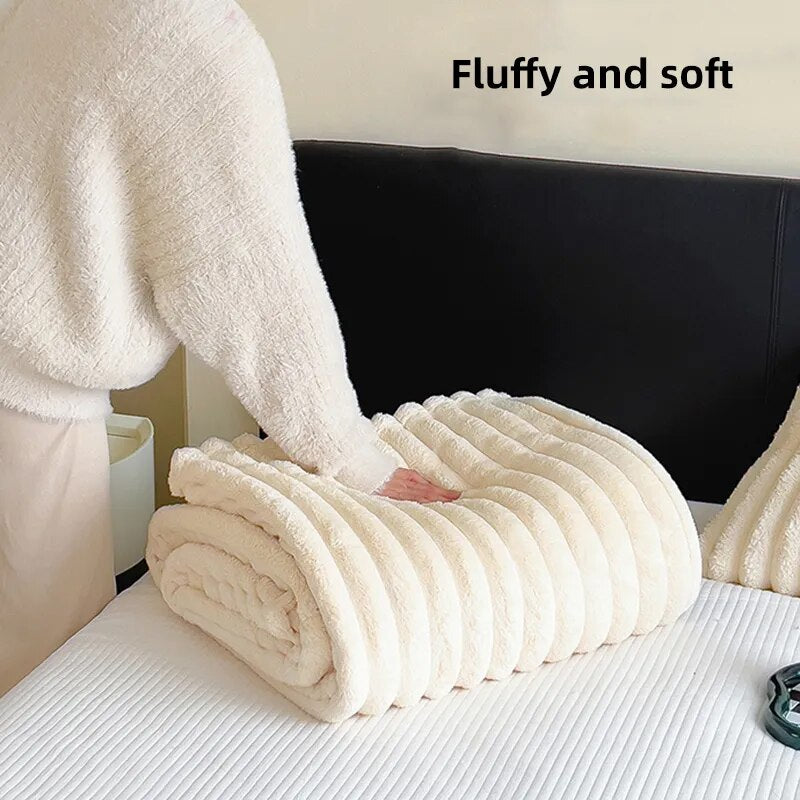 SkandiShop Luxury Fluffy Soft Fur Blankets