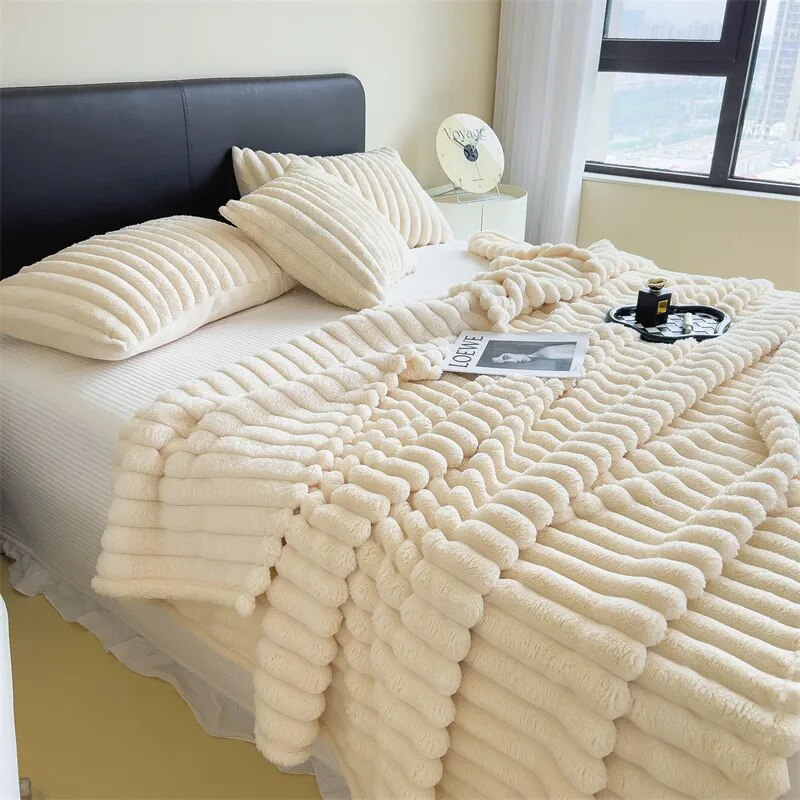 SkandiShop Luxury Fluffy Soft Fur Blankets