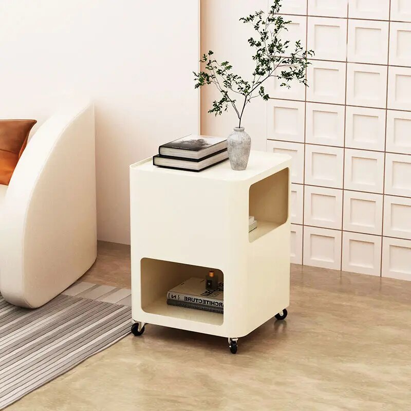 SkandiShop Jörn Side Table with rollers