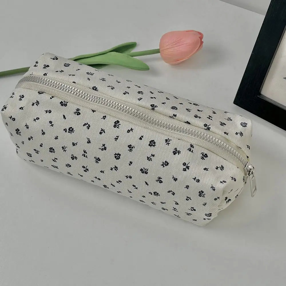 Bloom Buddy Floral Pen Organizer